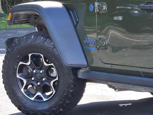 Used 2022 Jeep Wrangler Unlimited Rubicon 4xe w/ Cold Weather Group image 14