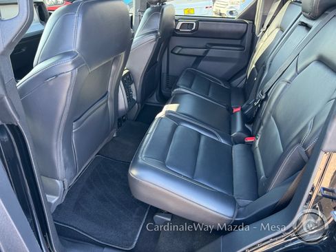 Used 2025 Ford Bronco Outer Banks AWD/4WD image 14