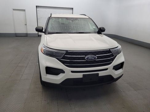 Used 2020 Ford Explorer XLT AWD/4WD image 14