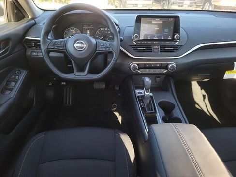 New 2025 Nissan Altima 2.5 S image 15