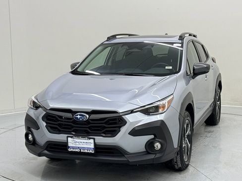 Certified 2025 Subaru Crosstrek 2.0i Premium image 1