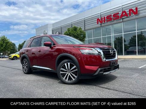 Certified 2023 Nissan Pathfinder Platinum AWD/4WD image 3
