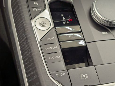 New 2026 BMW 330i Sedan w/ Premium Package image 24