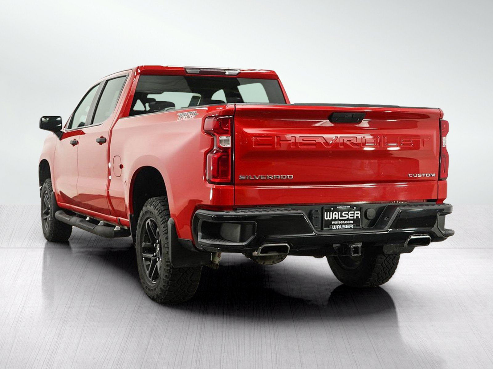Used 2019 Chevrolet Silverado 1500 Custom Trail Boss w/ Custom Convenience Package AWD/4WD image 3