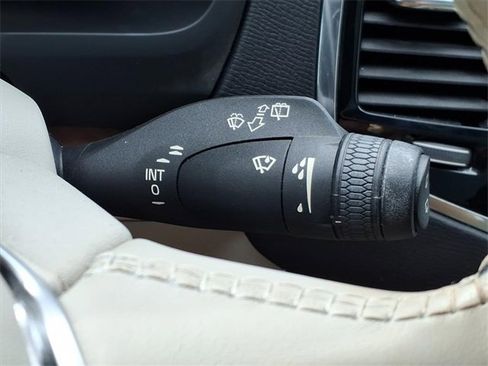 Used 2021 Volvo XC90 T5 Momentum w/ Advanced Package image 25