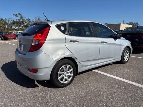 Used 2014 Hyundai Accent GS image 3