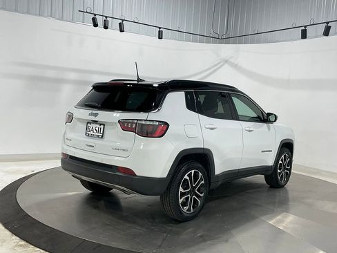 Used 2023 Jeep Compass Limited image 11