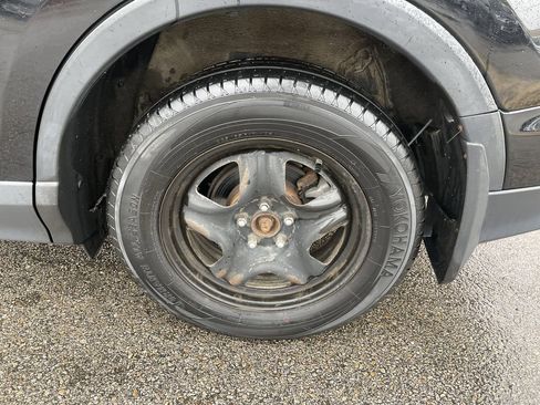 Used 2017 Toyota RAV4 LE w/ All Weather Liner Package image 10