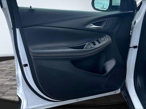 Used 2025 Buick Encore GX Preferred image 21