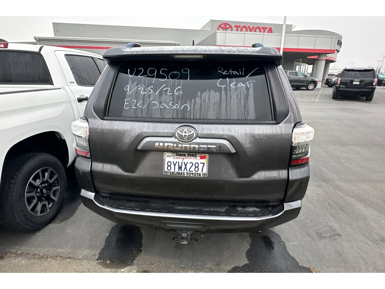 Used 2022 Toyota 4Runner SR5 Premium w/ Moonroof Package RWD image 6