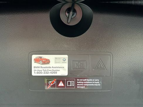 Used 2013 BMW 528i Sedan RWD image 17