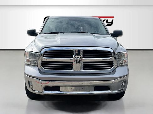 Used 2019 RAM 1500 Big Horn RWD image 2
