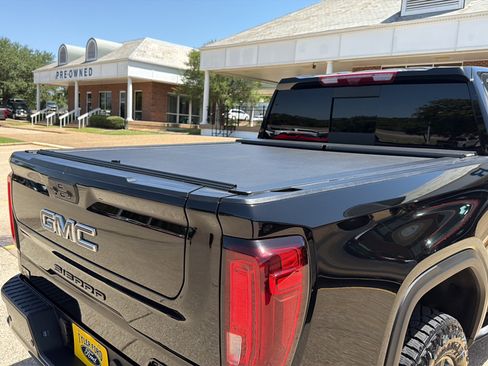 Used 2026 GMC Sierra 1500 AT4X AWD/4WD image 11