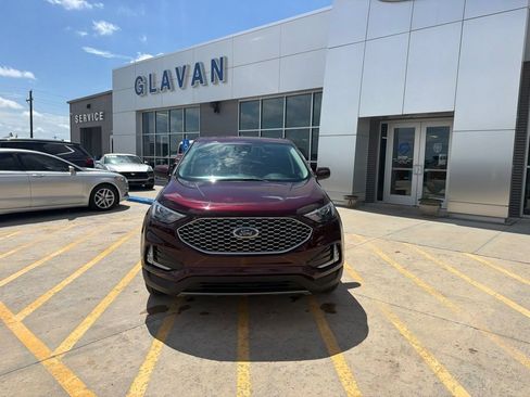 Used 2024 Ford Edge SEL w/ Convenience Package AWD/4WD image 2