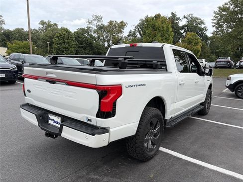 Used 2022 Ford F150 Lightning Lariat w/ Equipment Group 511A High AWD/4WD image 5