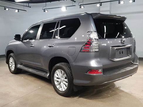 Used 2021 Lexus GX 460 Premium image 5