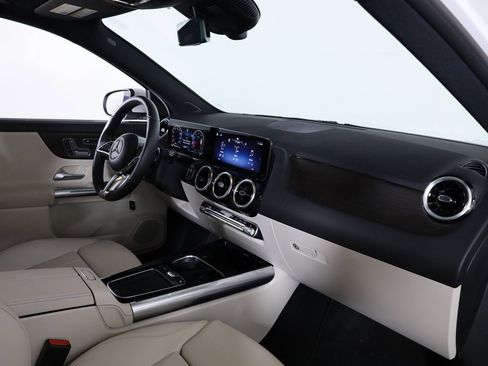 Certified 2026 Mercedes-Benz GLA 250 4MATIC image 54