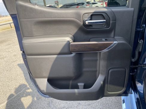 Used 2020 GMC Sierra 1500 SLT image 14