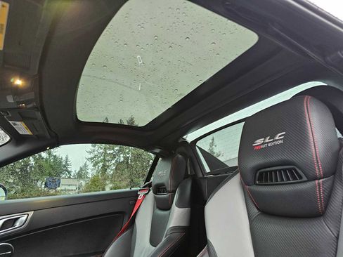 Used 2018 Mercedes-Benz SLC 300 image 19