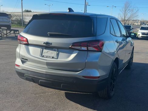 Used 2024 Chevrolet Equinox LS w/ LS Convenience Package image 7