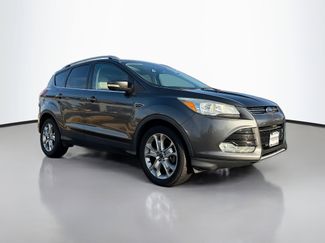Used 2015 Ford Escape Titanium video 1