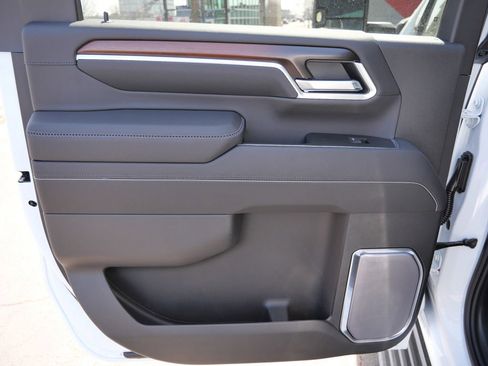 New 2026 GMC Sierra 3500 Denali w/ Denali Reserve Package image 30