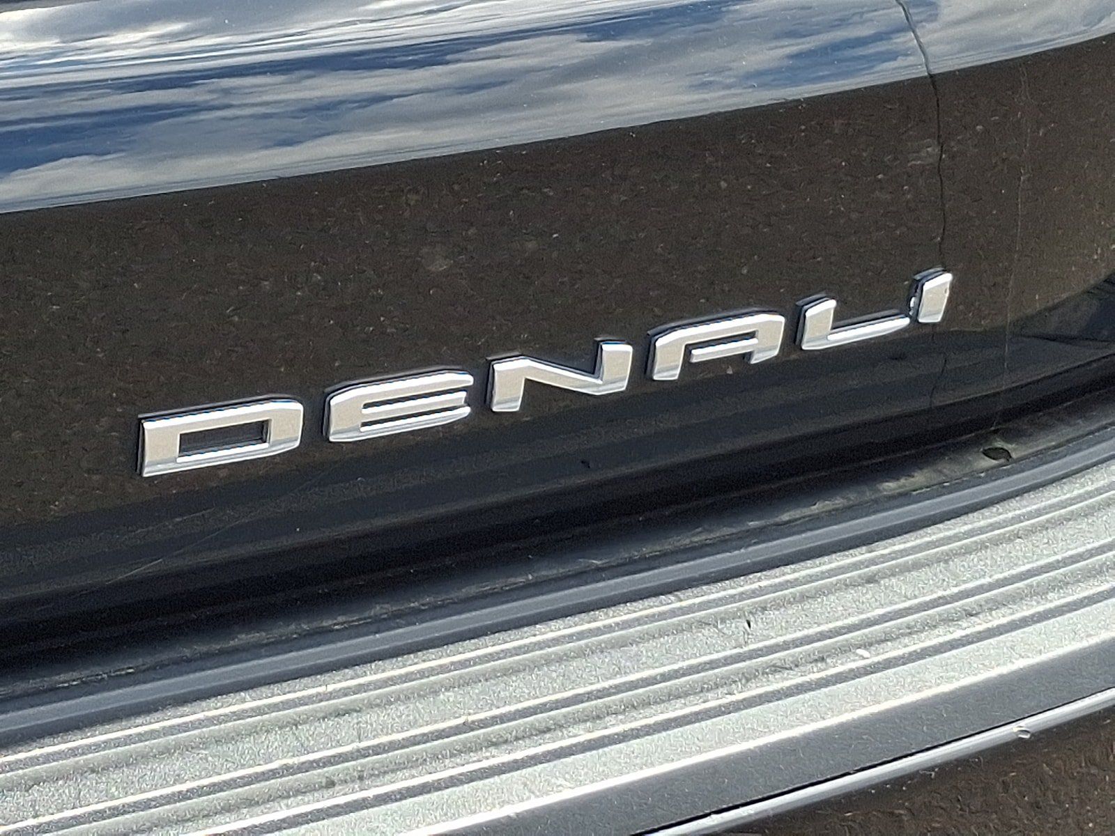 Used 2022 GMC Yukon XL Denali w/ Max Trailering Package AWD/4WD image 36