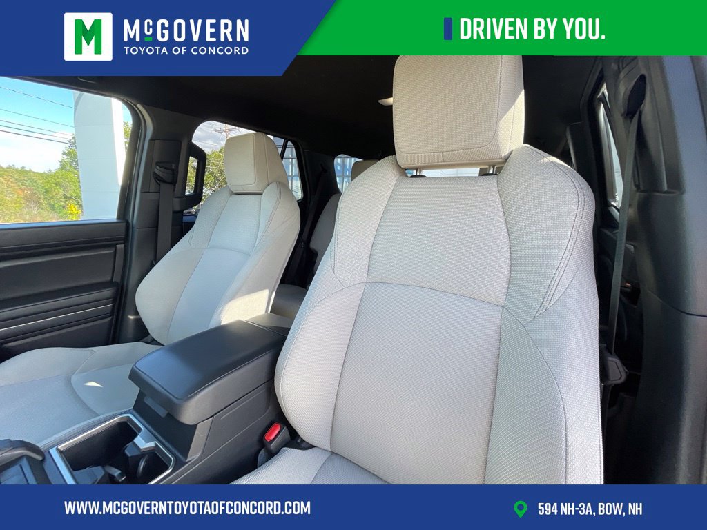 Used 2026 Toyota 4Runner SR5 AWD/4WD image 11