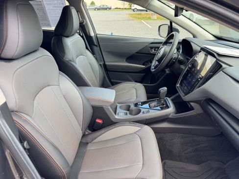 Certified 2025 Subaru Crosstrek 2.5i Limited w/ Popular Package #3A AWD/4WD image 11
