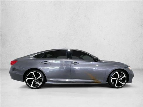 Used 2019 Honda Accord Sport image 5