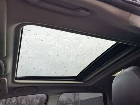 Used 2019 Subaru Forester Limited w/ Popular Package #3 image 33