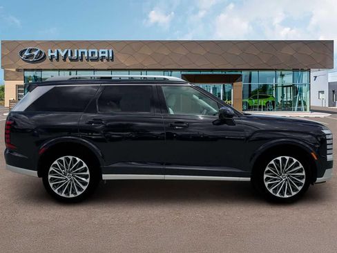 New 2026 Hyundai Palisade Calligraphy FWD image 9