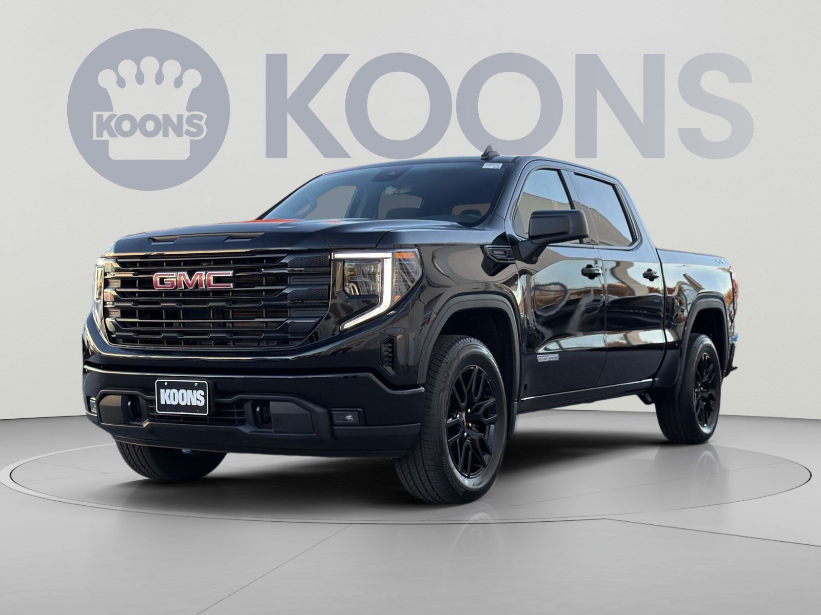 Used 2026 GMC Sierra 1500 Elevation AWD/4WD image 1