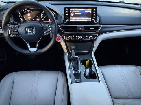 Used 2019 Honda Accord EX image 12