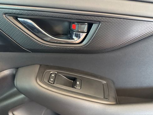 Used 2025 Subaru Legacy Premium AWD/4WD image 17