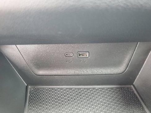 Used 2026 Chevrolet Equinox LT FWD image 30