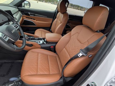 Used 2025 Kia Telluride EX X-Line image 19