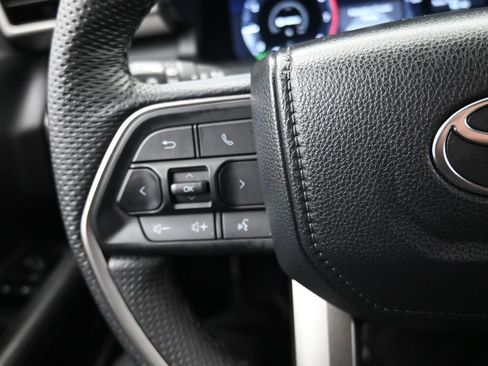 Used 2024 Toyota Tacoma Trailhunter image 23