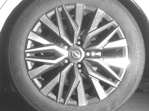 Used 2025 Nissan Altima 2.5 SV image 14