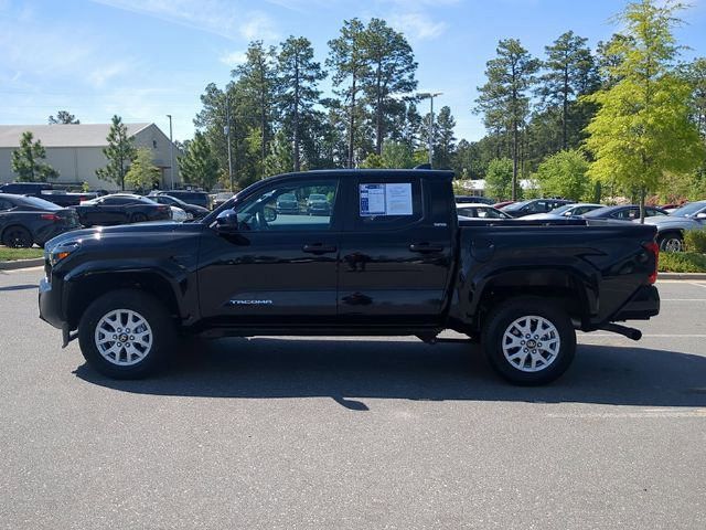Used 2024 Toyota Tacoma SR5 RWD image 7