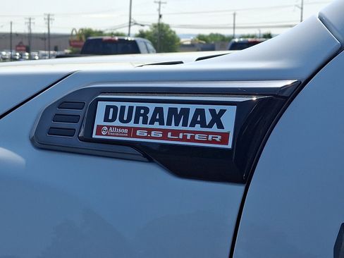 Used 2025 GMC Sierra 2500 AT4 w/ AT4 Premium Plus Package AWD/4WD image 31