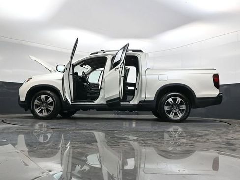 Used 2019 Honda Ridgeline RTL-E image 40