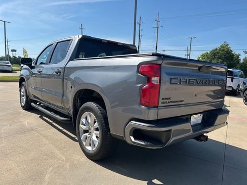 Used 2021 Chevrolet Silverado 1500 Custom w/ LPO, Dark Essentials Package RWD image 6