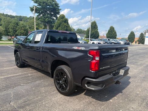 Used 2023 Chevrolet Silverado 1500 RST w/ Convenience Package II AWD/4WD image 3