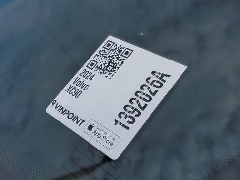 Certified 2024 Volvo XC90 B6 Plus w/ Protection Package Premier image 29