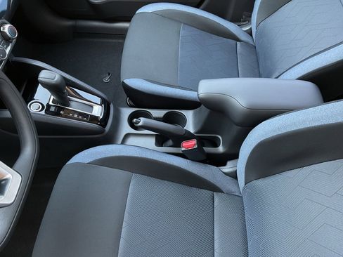 New 2025 Nissan Versa SV w/ Trunk Package image 31