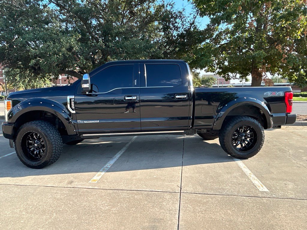 Used 2019 Ford F250 Platinum AWD/4WD image 3