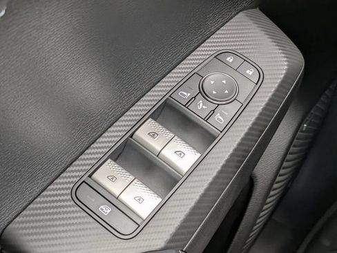 New 2026 Mitsubishi Outlander AWD image 25