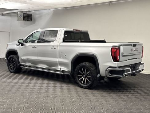 Used 2022 GMC Sierra 1500 SLT w/ SLT Premium Plus Package image 3