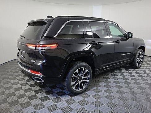 New 2025 Jeep Grand Cherokee Overland w/ Luxury Tech Group IV image 4